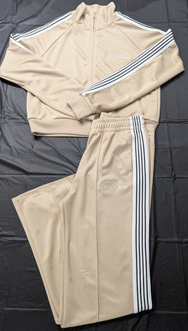 Women’s “Joggin” Suit